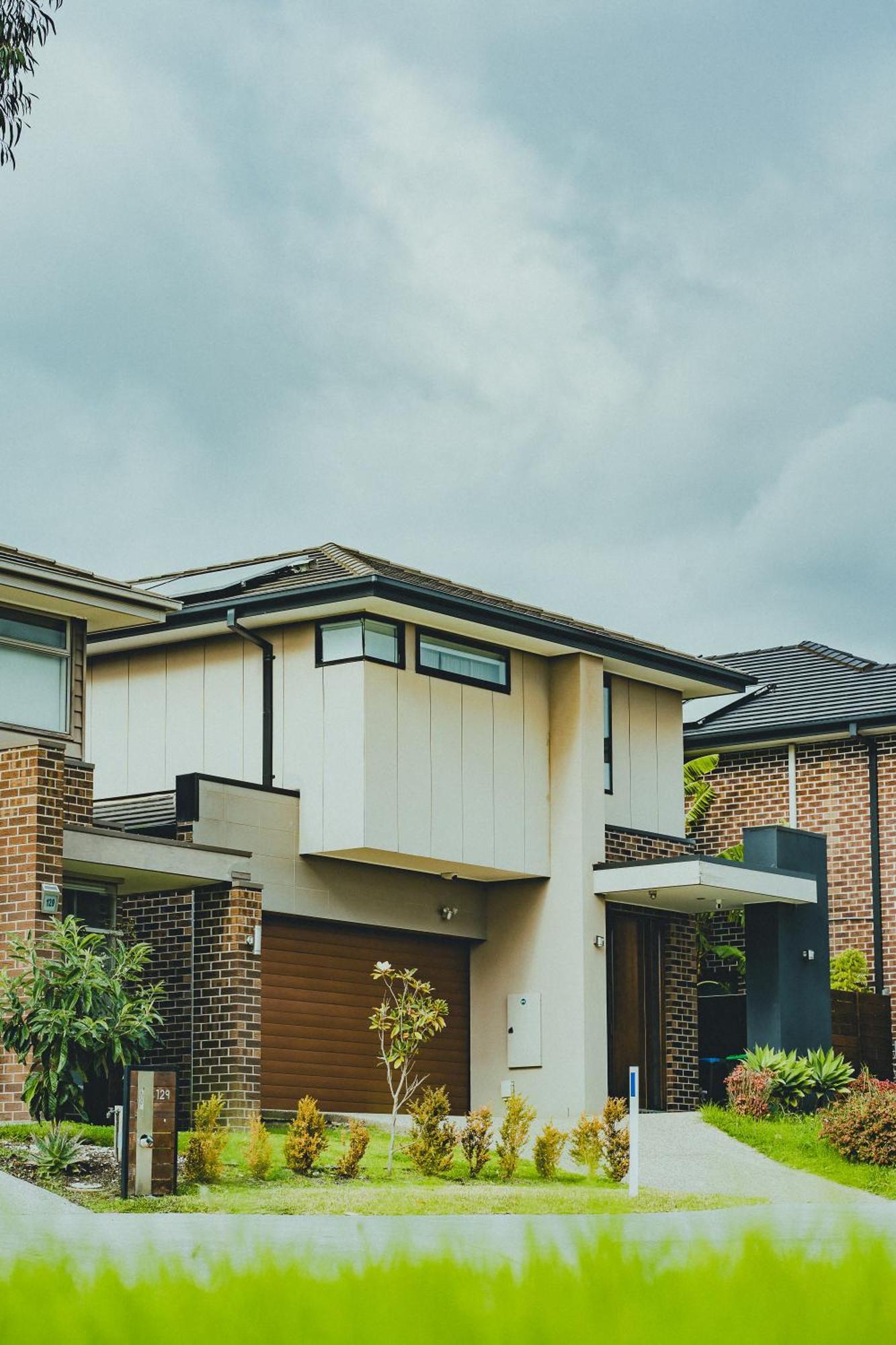 Stayau 4Br Designer Home In Knox Wantirna South Kültér fotó